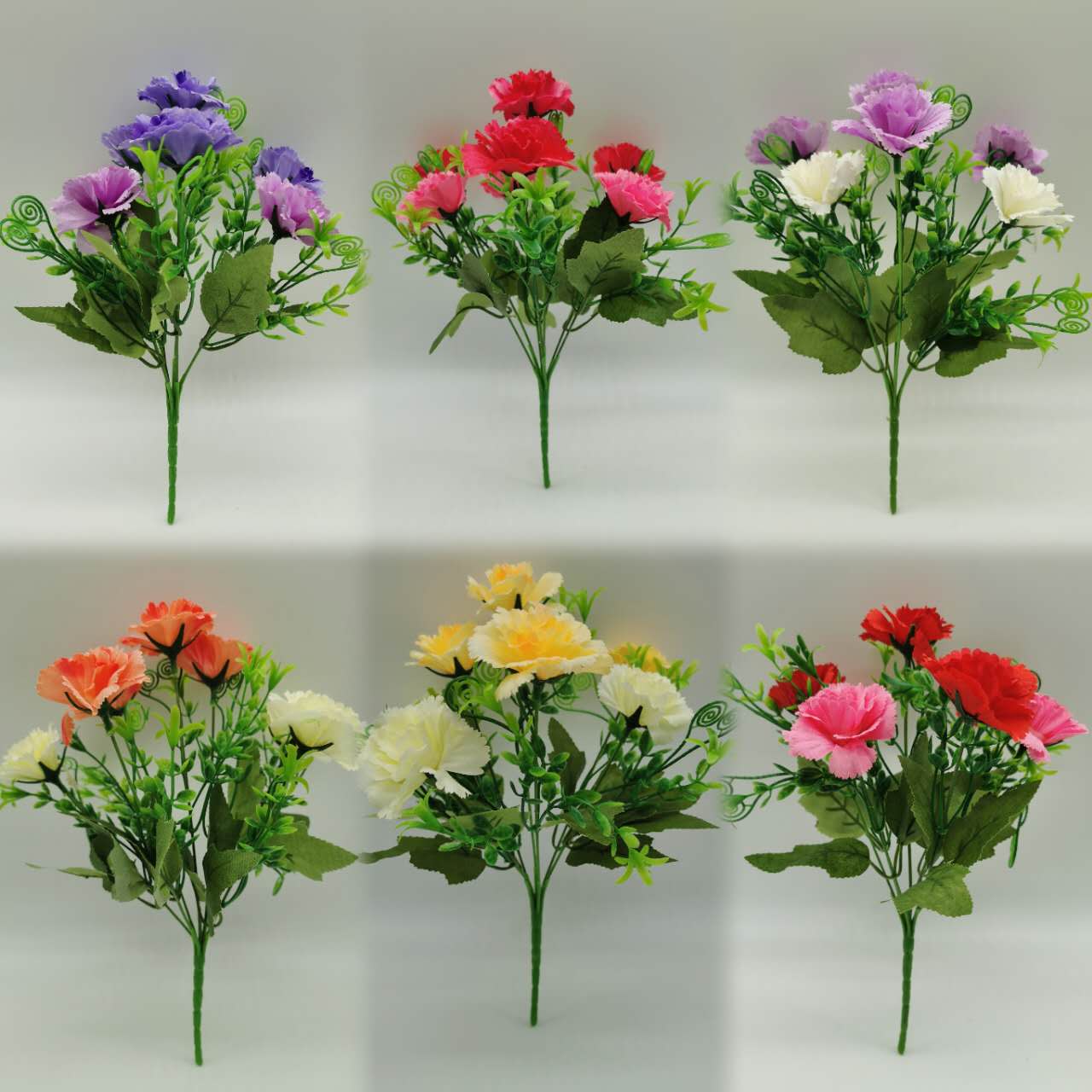 Small Bunch of New Carnation (24 Bushes / pack) 24 x 75p or 144 x 65p ...