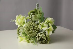 Chrysanthemum Ball & Peony Bunch Green (More than 24 pcs = £1.5 each)